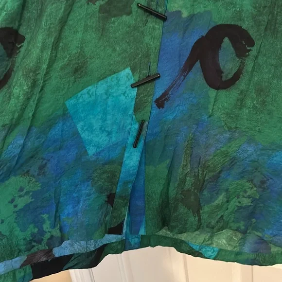 Ali Miles 80% rayon 20% nylon  button-down top - Picture 4 of 10